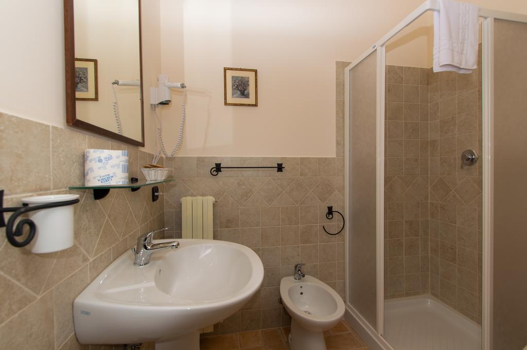 Agriturismo Rivoli Spoleto Habitación foto